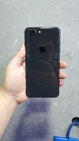 IPhone 8 Plus 64GB (ACEITO CARTÃO) - Foto 2