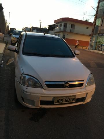 Vendo Corsa sedan MAXX 1.8 ano 2006/2006 flex - Foto 3