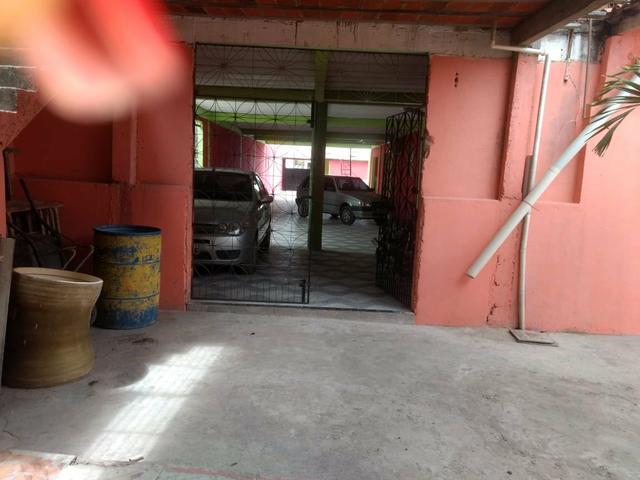 Vendo 4 casa , sendo uma com piscina e salão de festa com ponto de comércio. - Foto 13