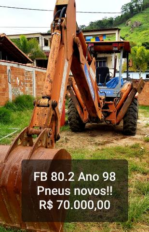 Retroescavadeira fb 80.2 pneus novos