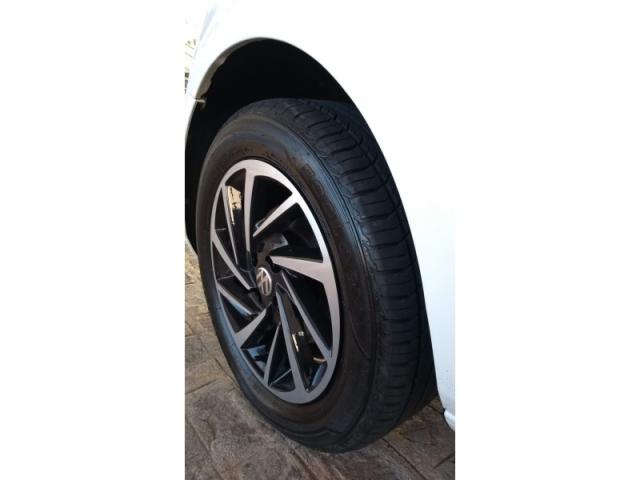 VOLKSWAGEN GOL 1.0 MI COMFORTLINE 8V 2015 - Foto 13