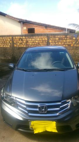 Honda City 2013 Top 41.000 km - Foto 4