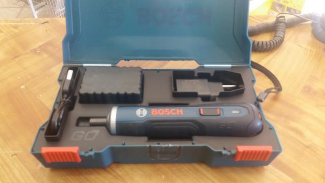 Parafusadeira bosch go 3.6v R$150,00 a vista novo sem uso com garantia