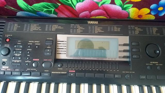 Vende-se um teclado profissional 950,00 - Foto 3