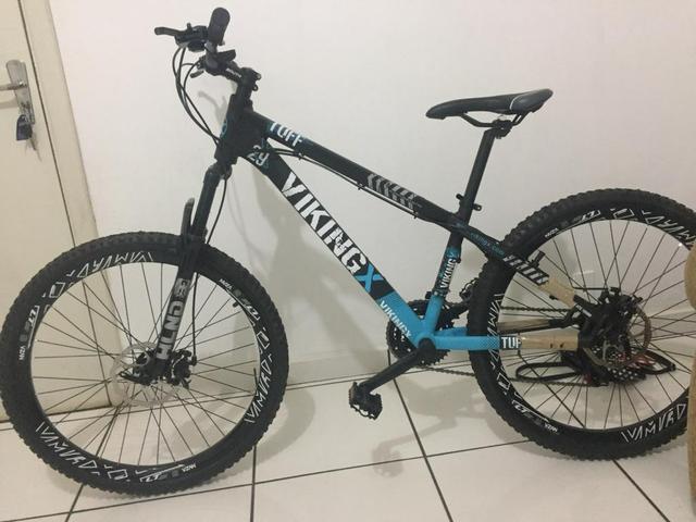 Viking x aro nova com nota e caixa troco por ps4 e Xbox one