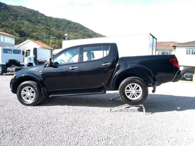 L200 Triton HPE 3.2 CD TB Diesel Aut - Foto 5