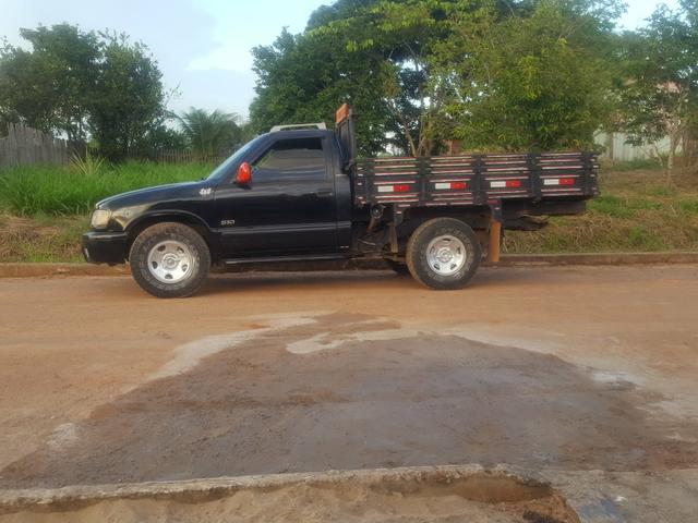 Vendo s10 4x4 20 mil - Foto 3