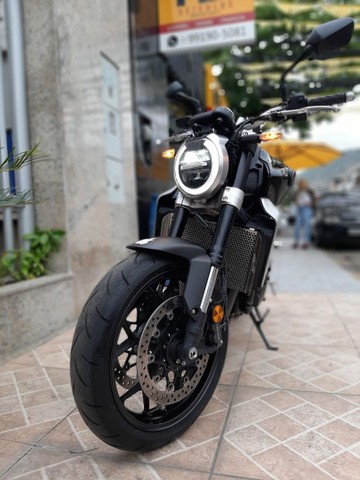 HONDA CB 1000R