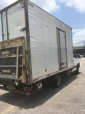 CAMINHÃO IVECO DAILY55C16 CS 2008/2008 DIESEL