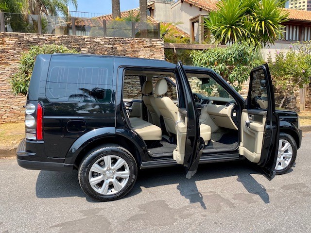 LAND ROVER DISCOVERY 4 S 2014 DIESEL 7 LUGARES PARTICULAR