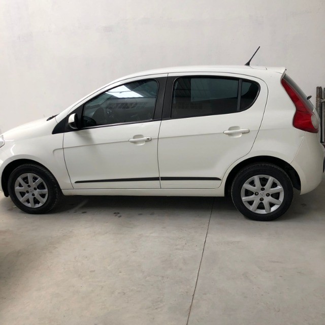 FIAT PALIO ATTRACTIVE 1.0