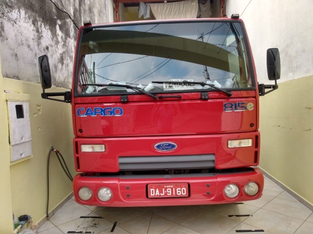 CAMINHÃO
