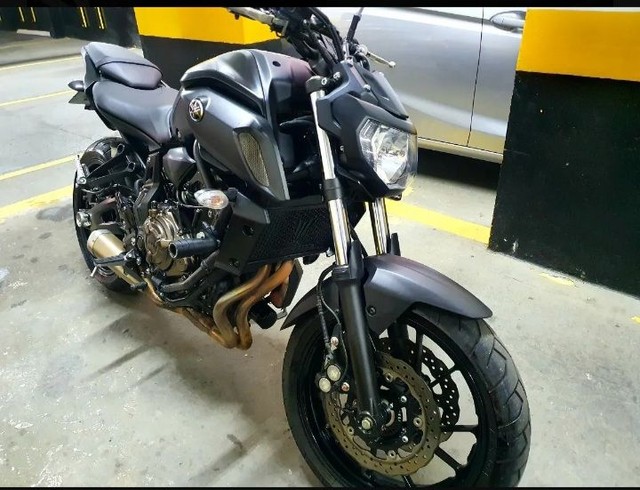 YAMAHA MT 07