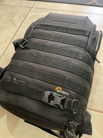 MOCHILA PROTATCTIC LOWEPRO IMPECÁVEL 