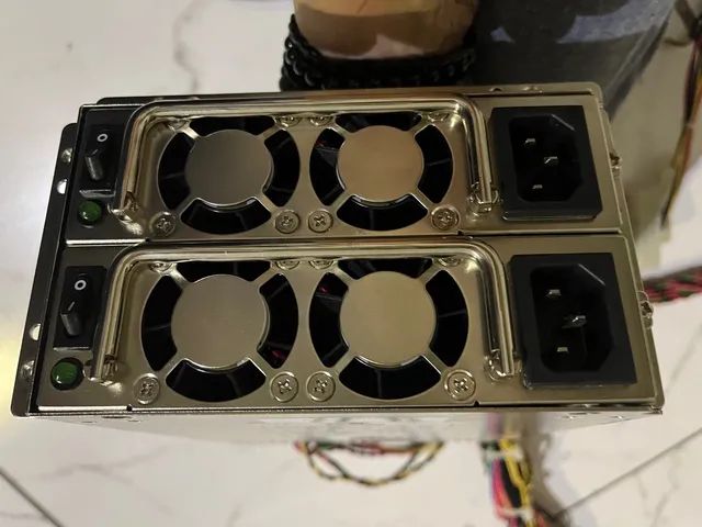 Fonte redundante 400 Watts Emacs (400 + 400 Watts )