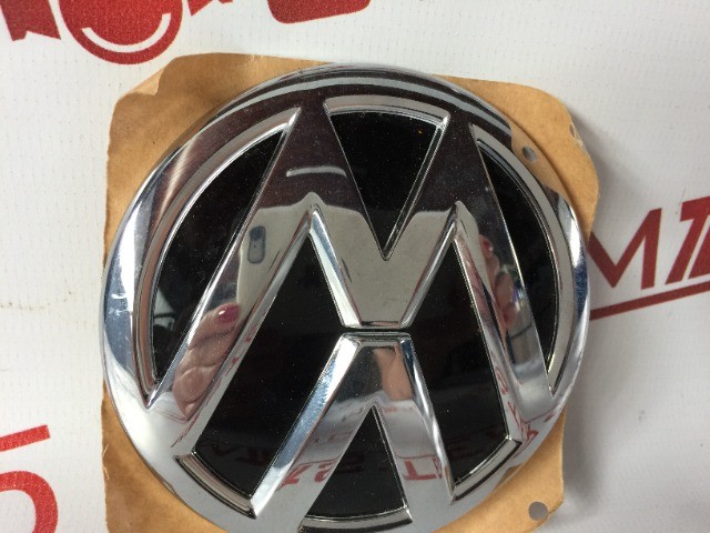 emblema volkswagem cromado original novo grande para gol,parati,saveiro,varios modelos - Foto 2