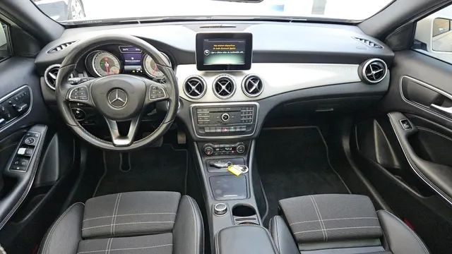 Mercedes GLA 250 Enduro 2.0 Aut 4P