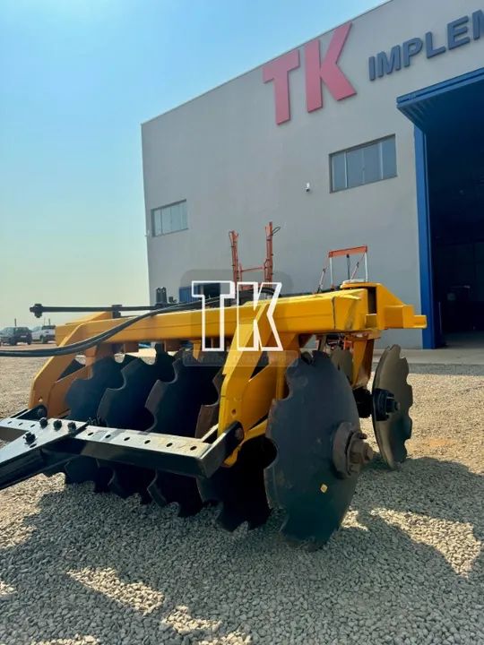 cod.1102 - Grade Aradora de Arrasto 12 x 32 Baldan - TK Tratores Nova Andradina - MS 