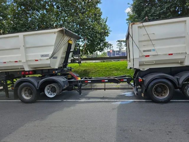 Rodocaçamba Randon Ano 20 Dolly Reto lona Fácil Rodado Disco Sem pneus  - Foto 10