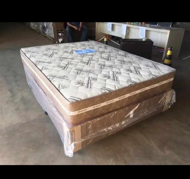 Cama box Colchão D33 e Suporte ( Produto Novo)