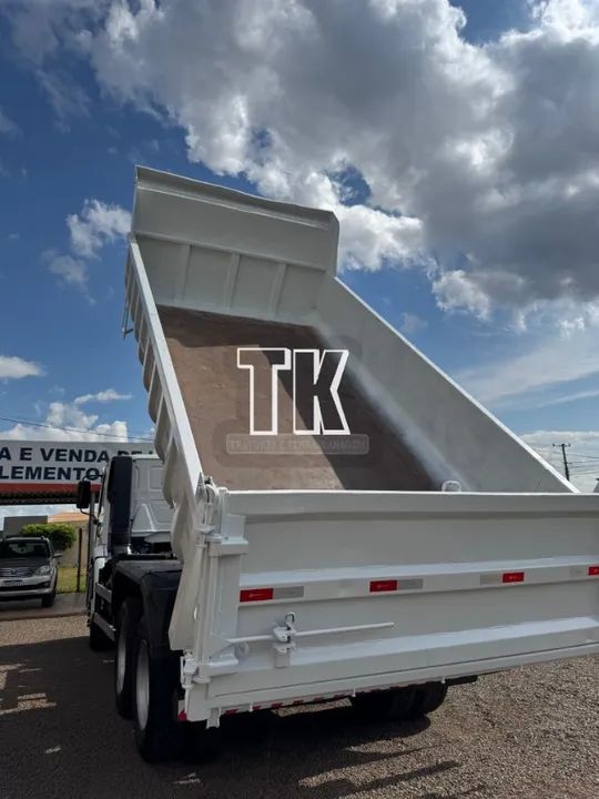 Caminhão Volkswagen 24250 Basculante ano 08/09 - TK Tratores Nova Andradina - MS  - Foto 4