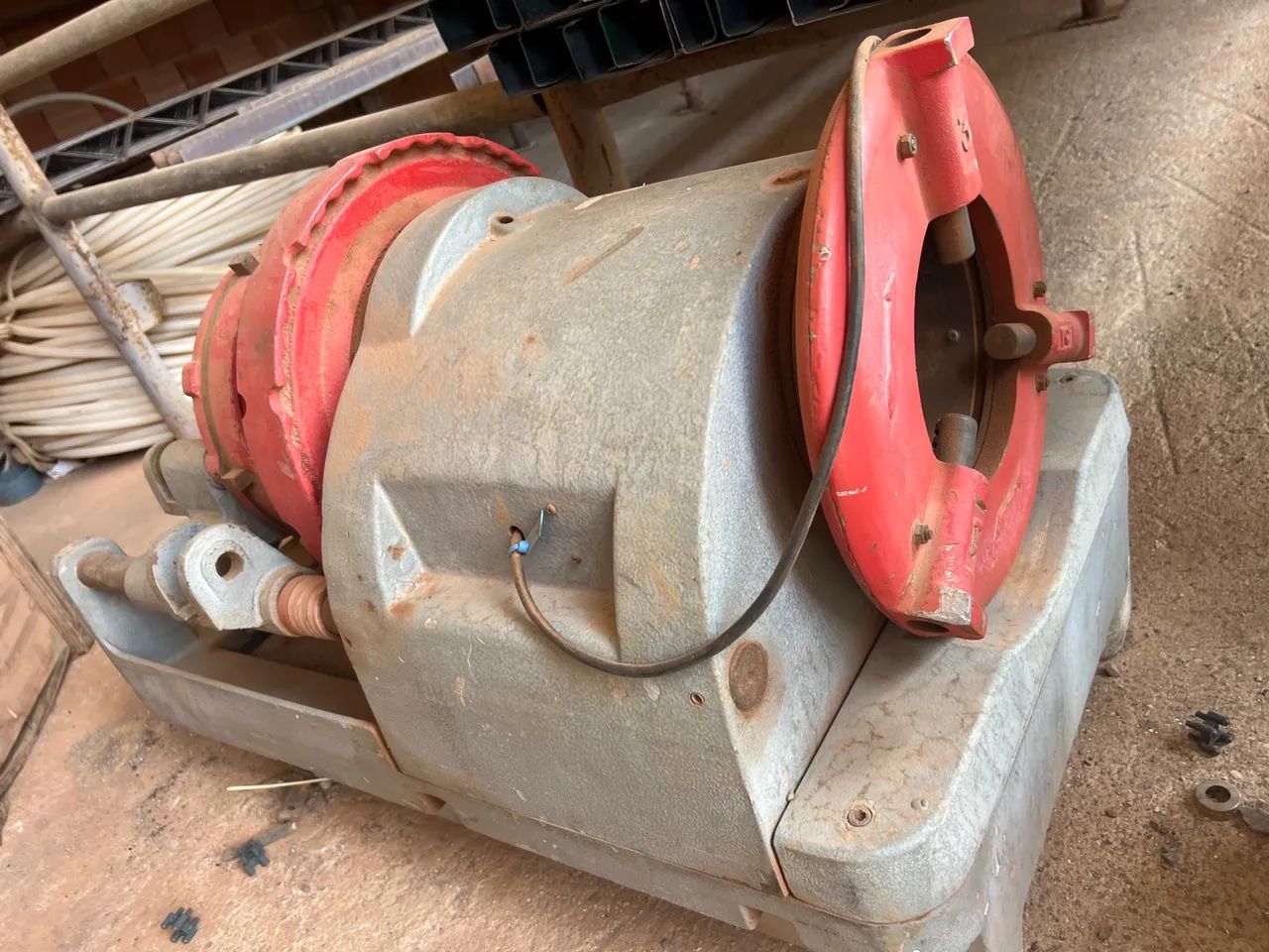 Rosqueadeira elétrica monofásica promoção  - Foto 3