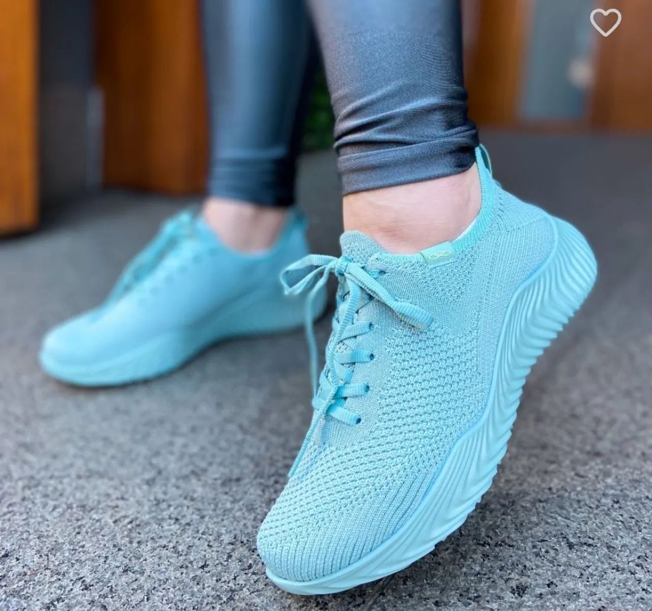 Tênis Olympikus 146G Ultraleve Feminino - Imagem 1<br>Tênis Olympikus 146G Ultraleve Feminino