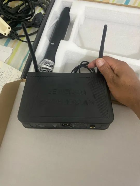 Microfone Sem Fio Profissional Vokal  - Foto 3