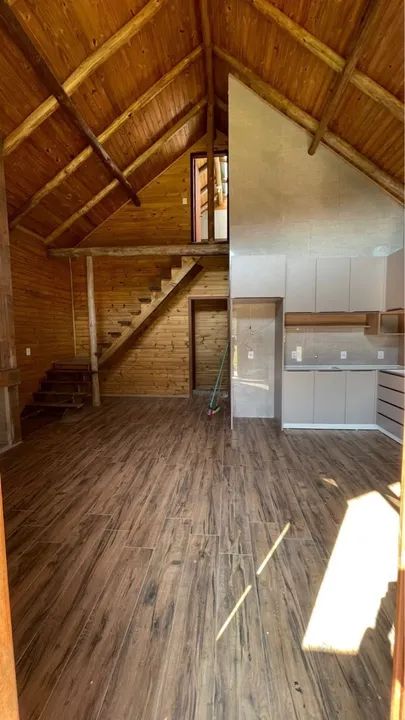 Sítio com casa de madeira em área verde - Foto 6