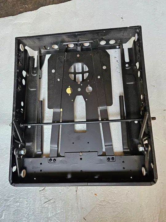 John deere Forwarder base assento banco nova original F073443  - Foto 3