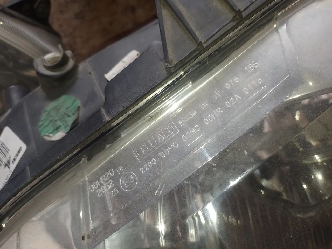 Par de faróis Palio economy peclat peças  - Foto 2