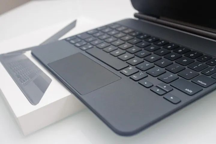  Magic Keyboard Apple