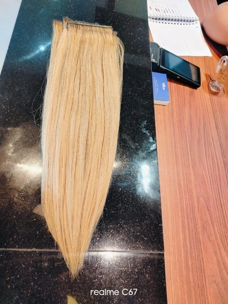 Cabelo humano loiro já na Fita- 73g 50cm