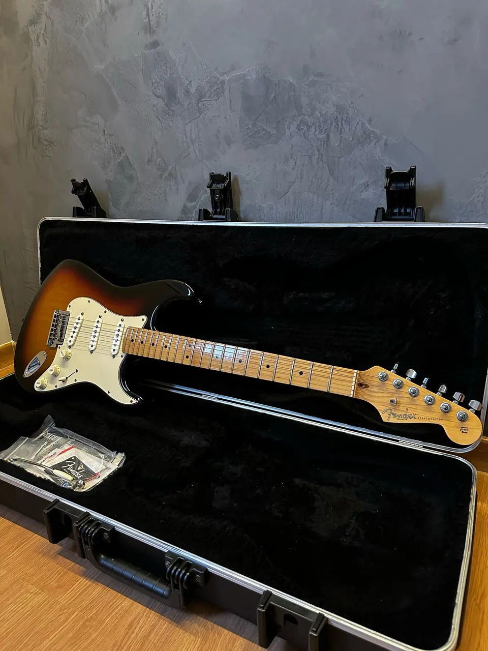 Fender American Standard Stratocaster 2009 - Instrumentos musicais