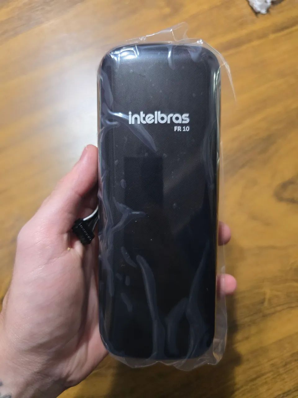 Fechadura Digital Intelbras FR10 | Uso externo e interno | Antiarrombamento | 9 senhas e + - Foto 3