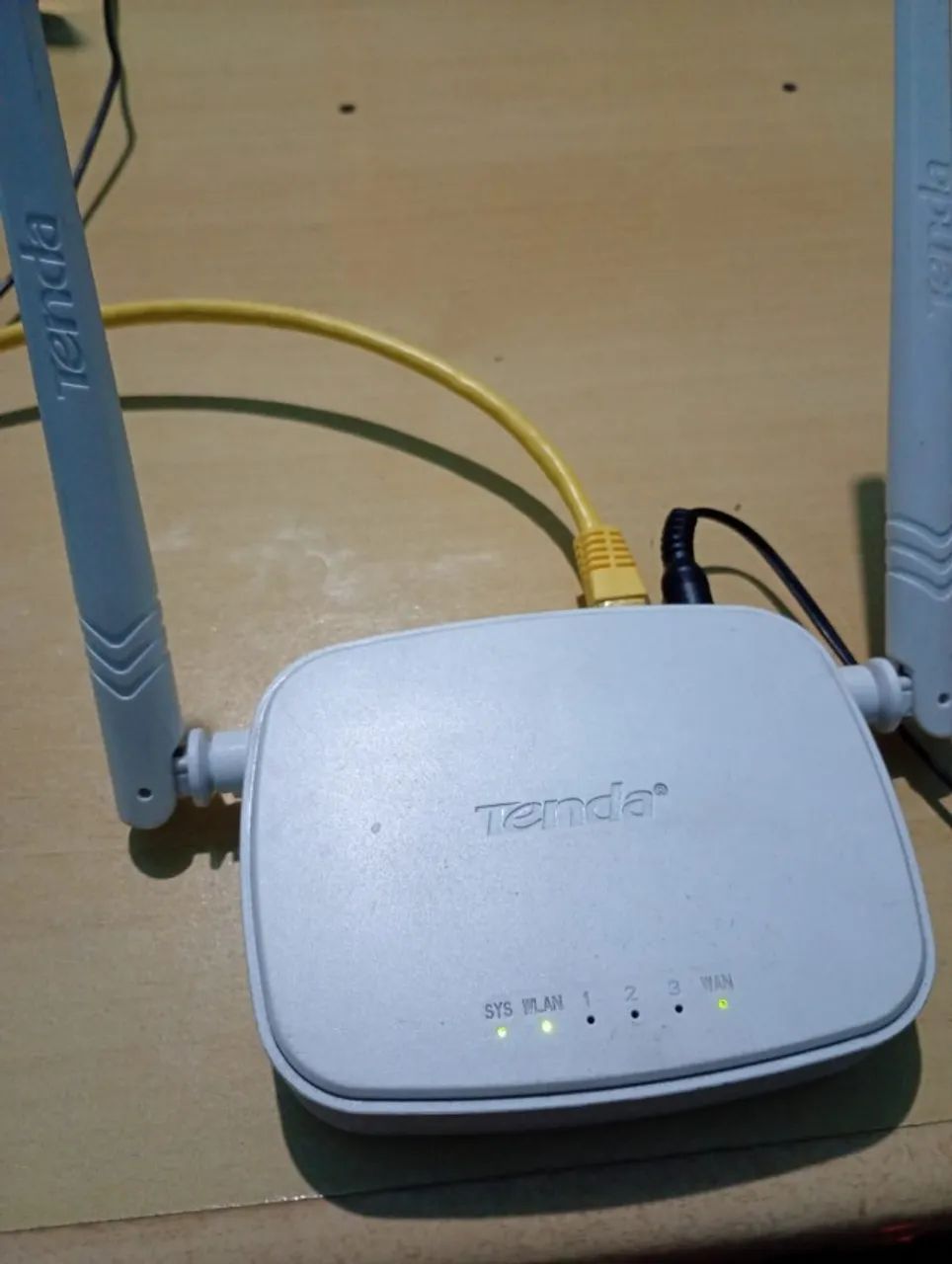 Roteador 100mbps modelo N301 Tenda cor: branco - Foto 2