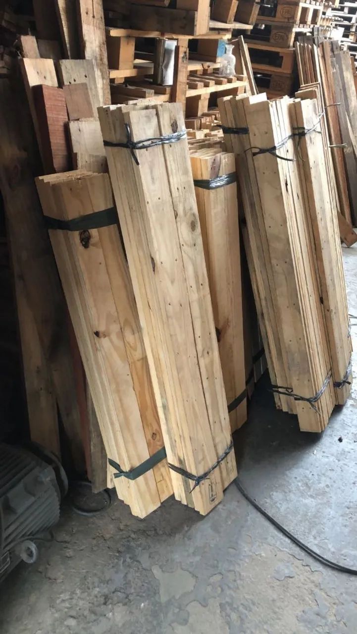 Madeira para comércio - Prateleiras e expositores - Foto 5