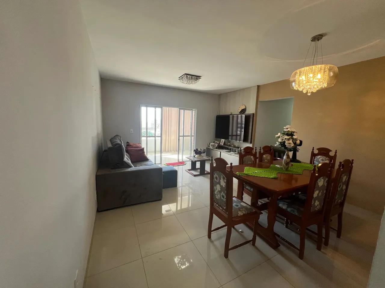 Imóvel para venda tem 100 metros quadrados com 3 quartos em Jardim Riva - Primavera do Les
