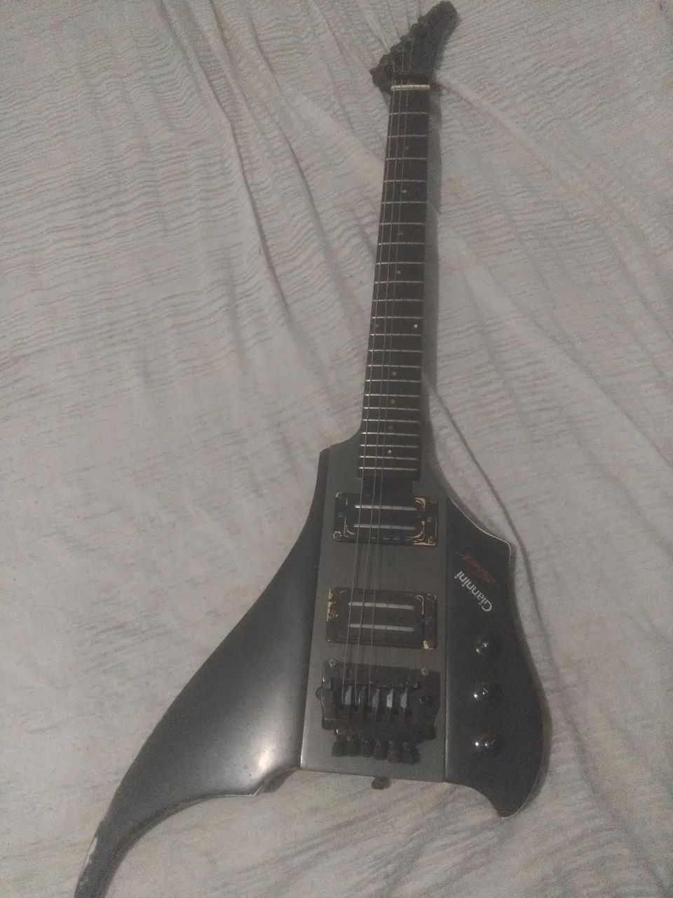 Guitarra Giannini 
