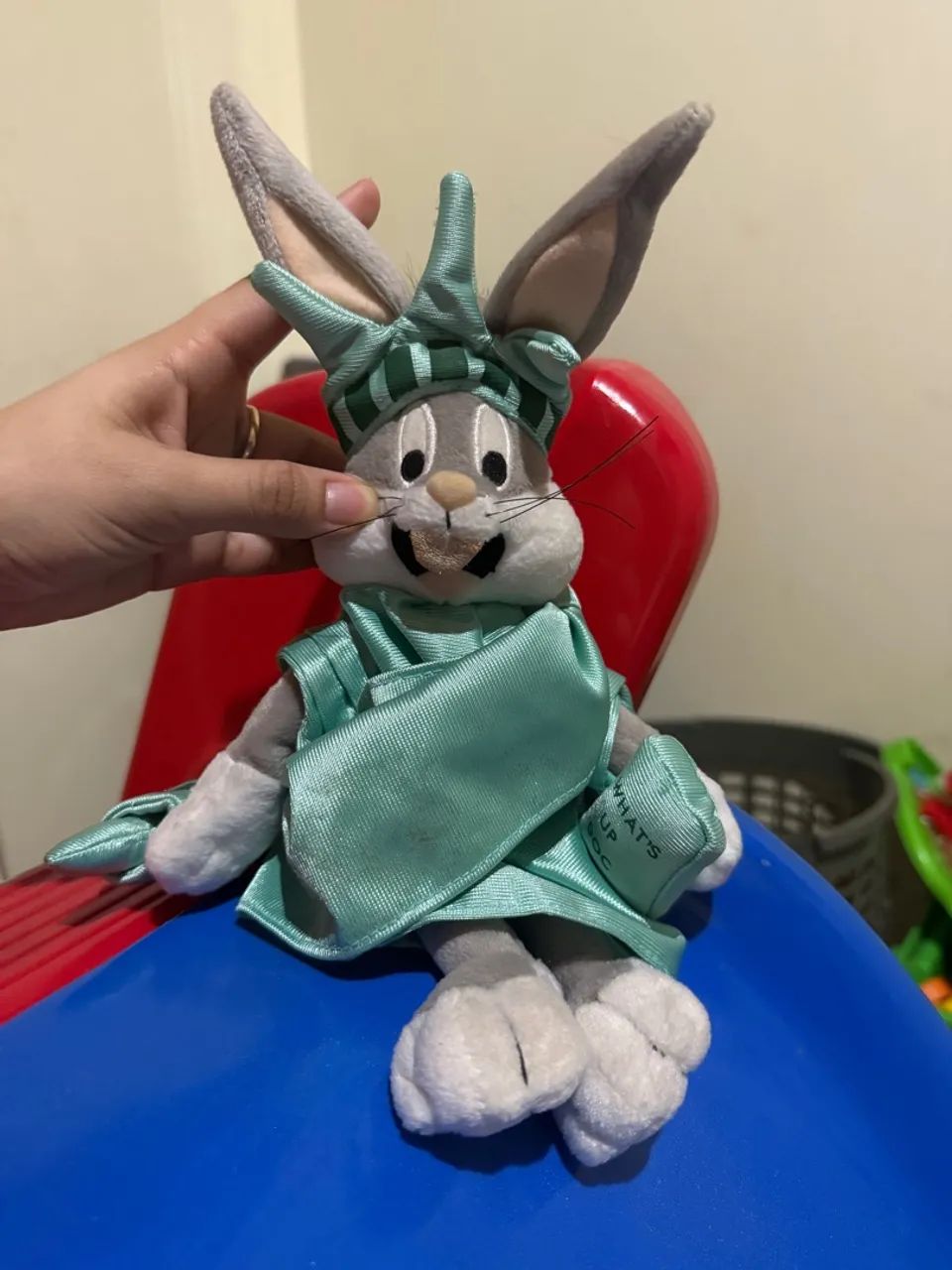 Pelúcia Bugs Bunny Estátua da Liberdade - Pernalonga