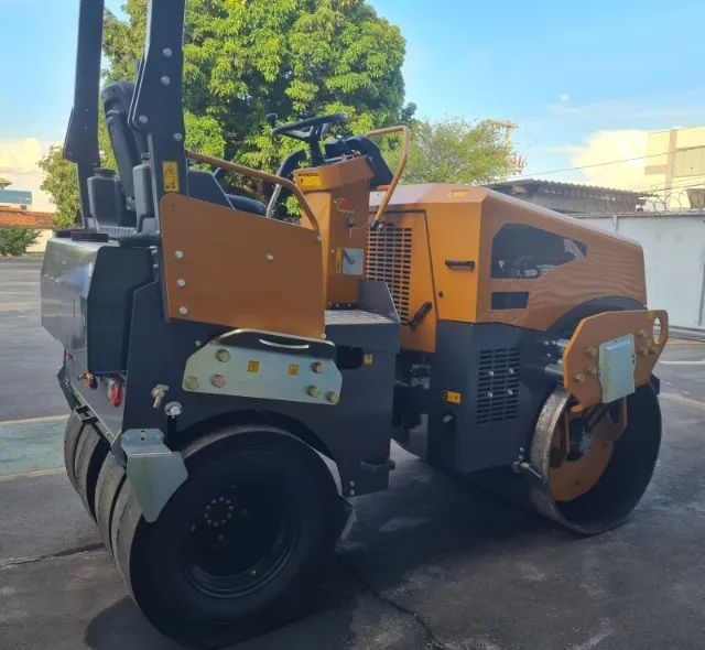 Rolo Compactador Misto Chapa Pneu Diesel Compac Power St4500 - Foto 4