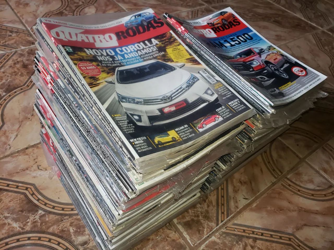 Vendo revistas 4 Rodas 2 cada - Foto 2