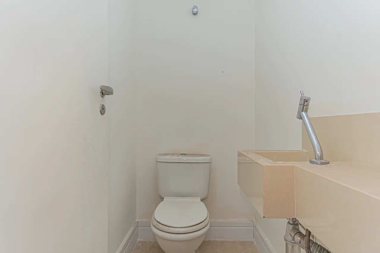 Centro comercial para aluguel e venda possui 28 metros quadrados em Liberdade - São Paulo  - Foto 6