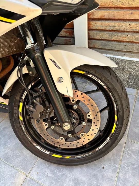 Yamaha R3 2018 ABS - Foto 3