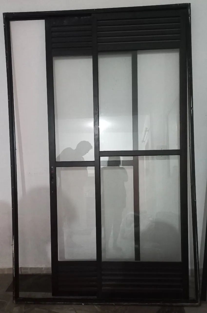 Porta de Vidro e Alumínio - Foto 2
