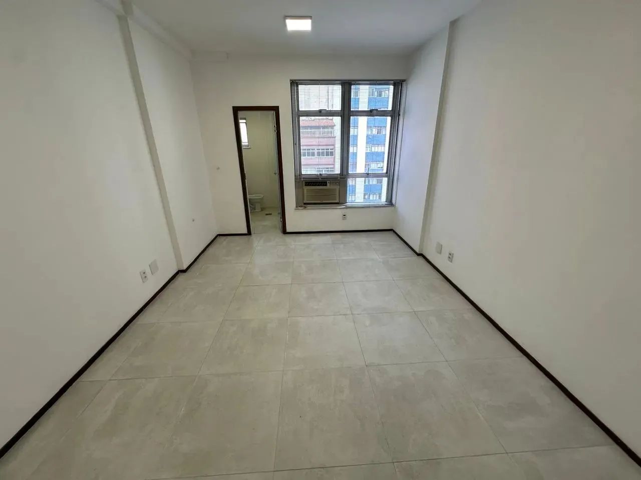 Imóvel para aluguel possui 40 metros quadrados em Centro - Belo Horizonte - MG - Foto 4