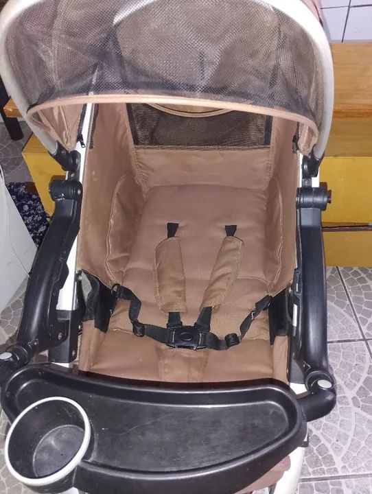 Carrinho de Bebê Fitness - Usado - Foto 3