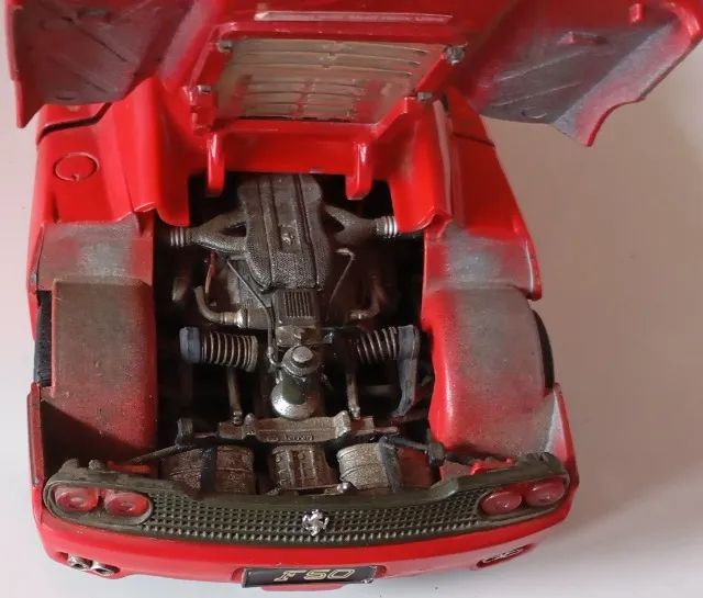 Miniatura Ferrari F50 Maisto 1995 Escala 1:18 - Foto 3
