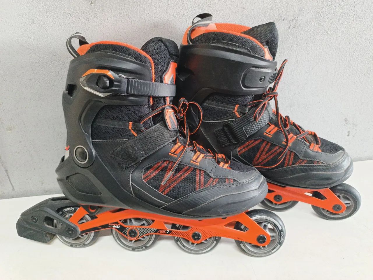 Patins Inline Oxelo tamanho 43 Higienizado  - Foto 2