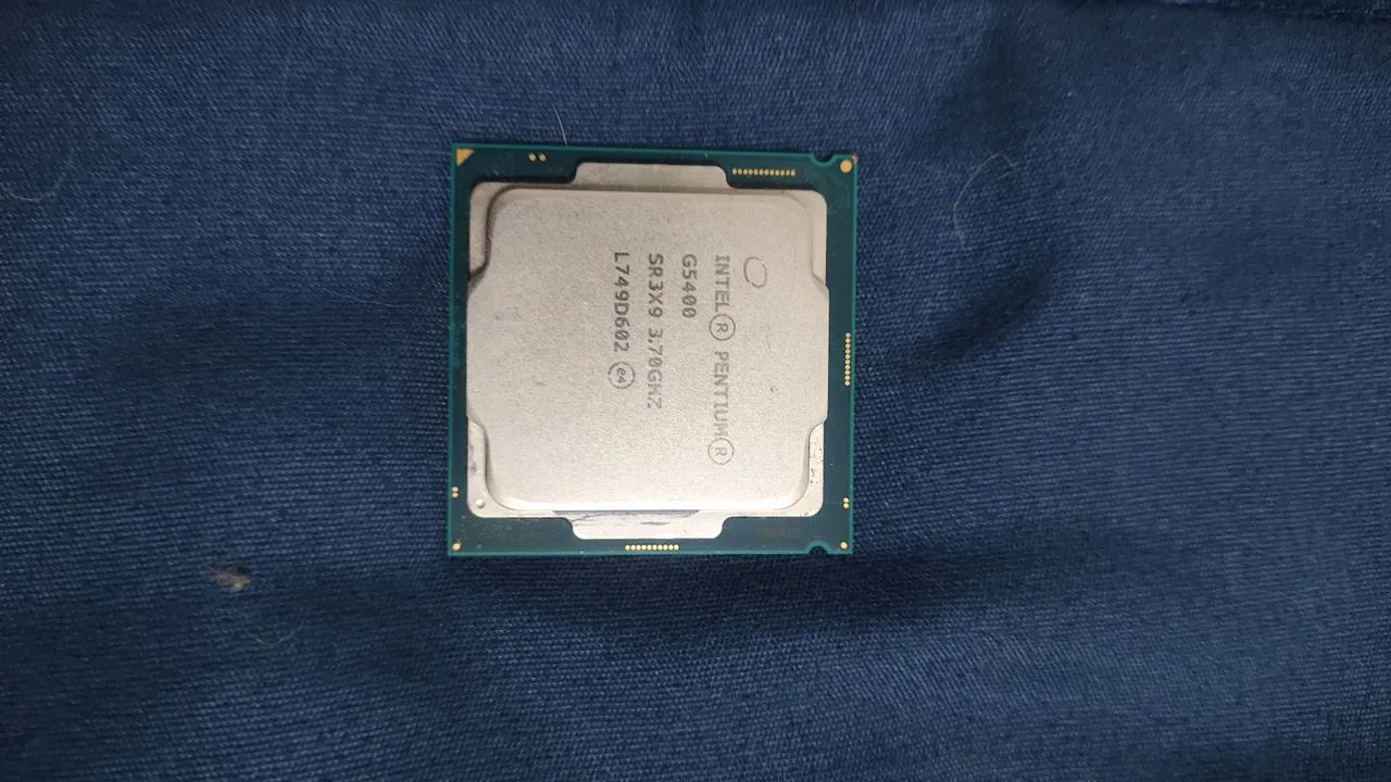 Processador Intel Pentium G5400 3.7GHz